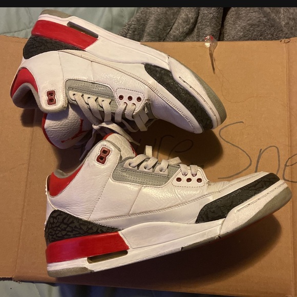 Jordan 3 fire red - Picture 2 of 2